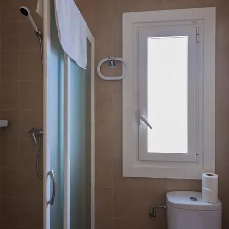 度假居 84 Est & Oest, By Menorcarentals *