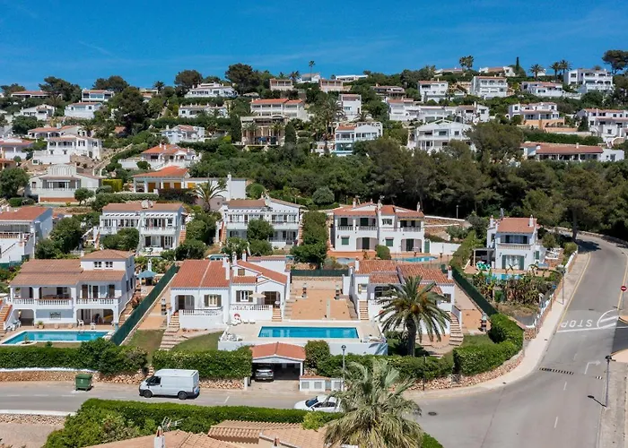 84 Est & Oest, By Menorcarentals