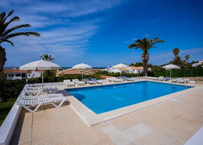 84 Est & Oest, By Menorcarentals *